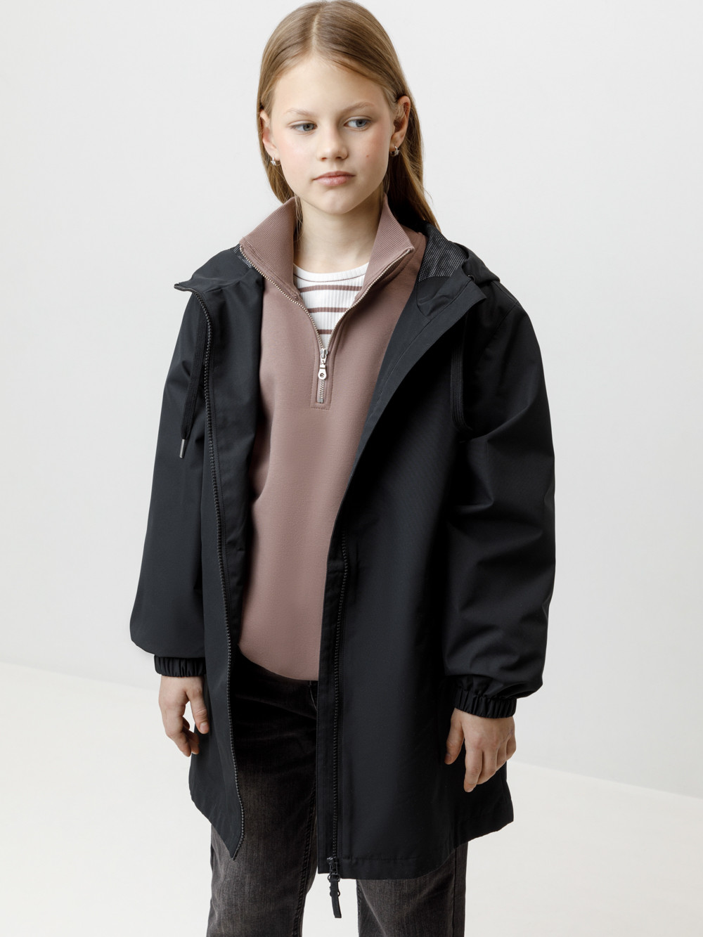 Пальто для девочки, артикул: ВК 32183/1 ГР, цвет: черный