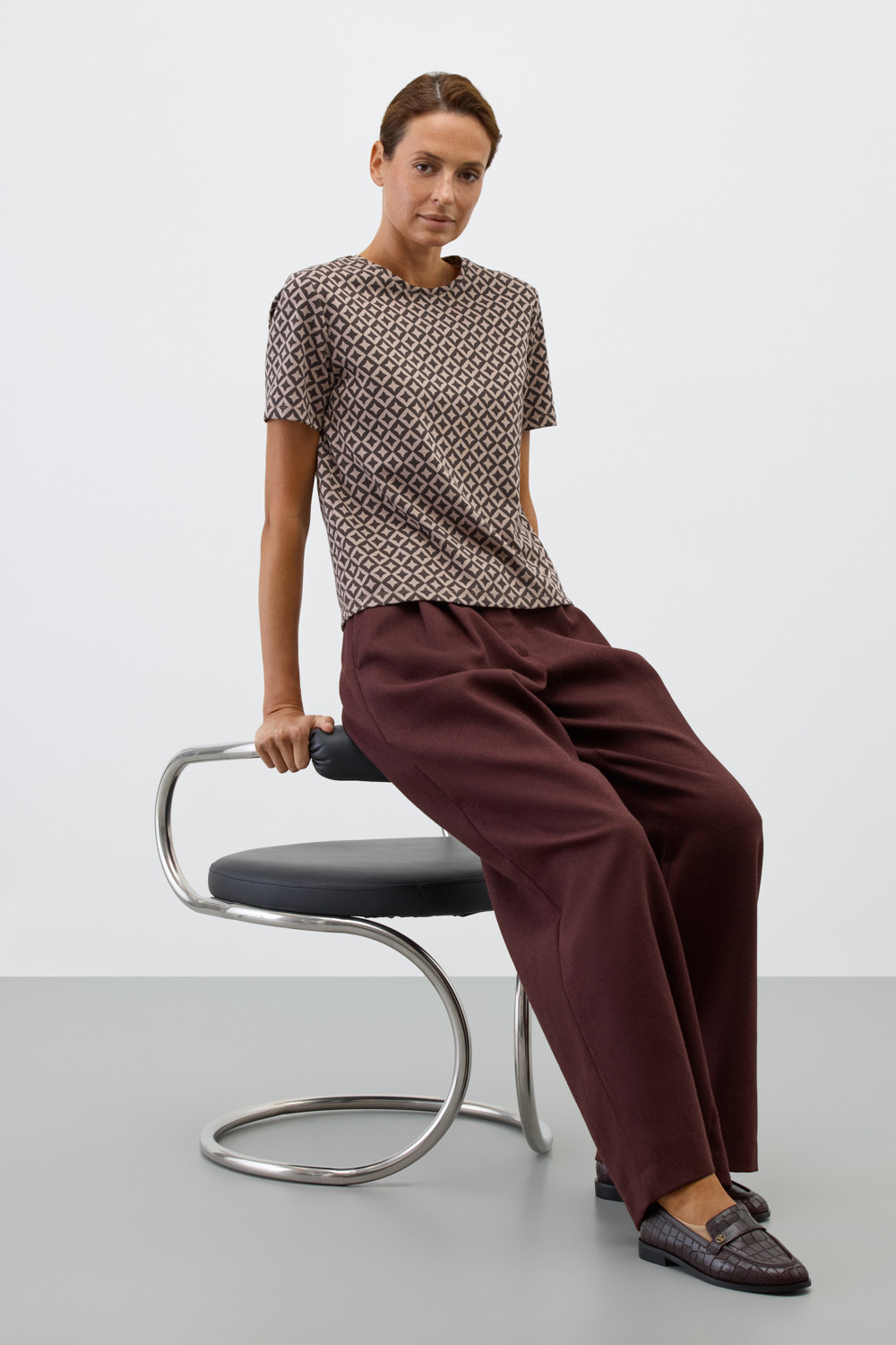 Футболки женские для мам, артикул: ЕВТ 3216, цвет: бежевый