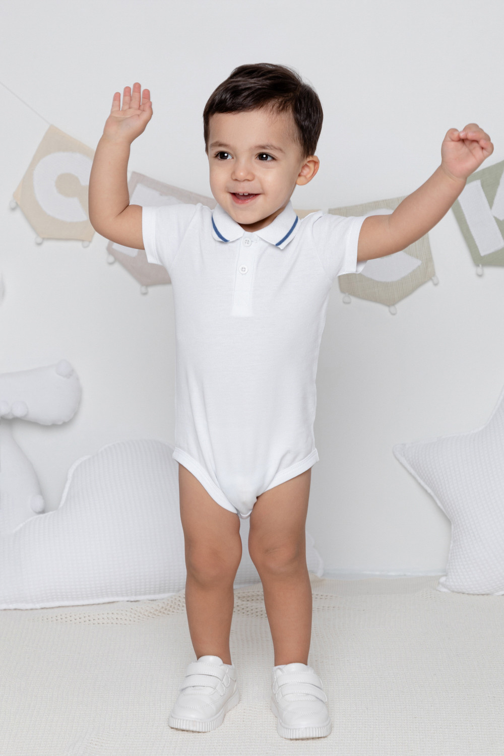 Полукомбинезон для мальчика, артикул: КР 6464, цвет: белый