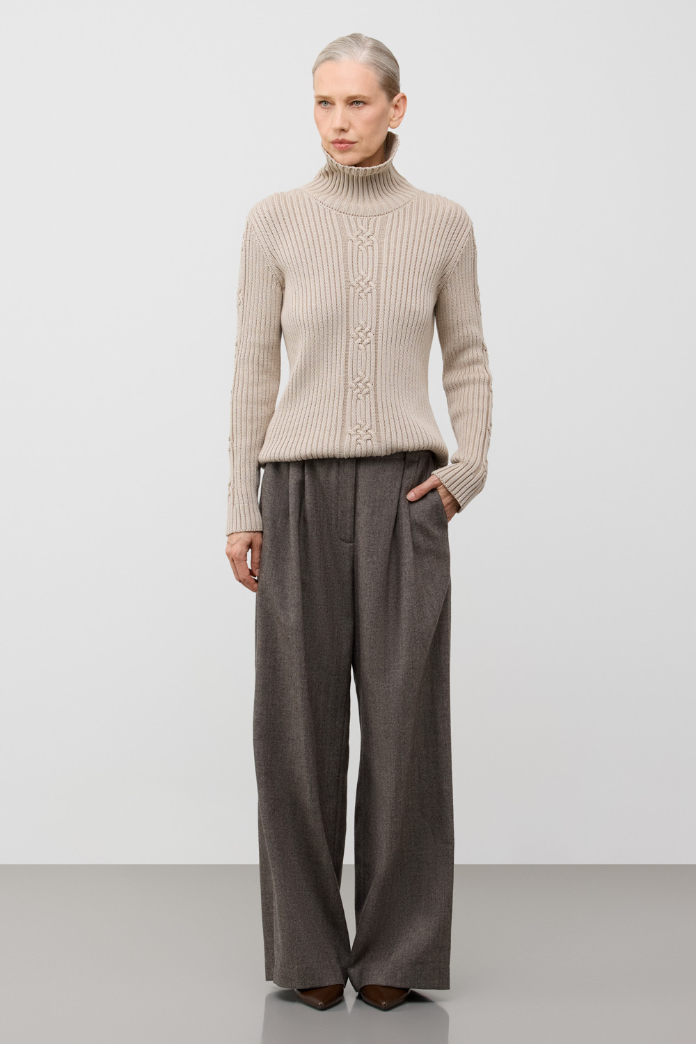 Джемперы женские для мам, артикул: ЕВ 30253, цвет: бежевый