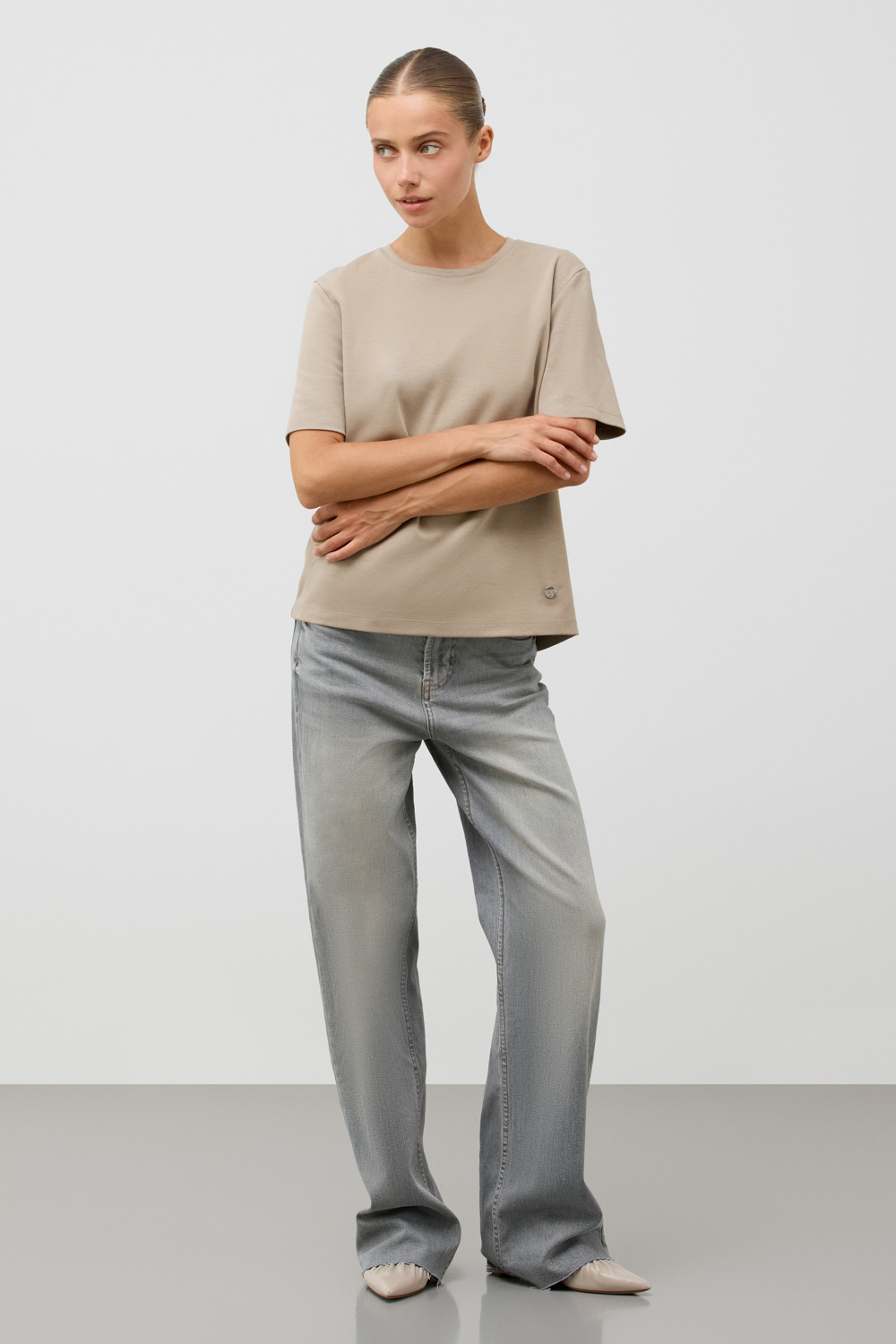 Футболки женские для мам, артикул: ЕВТ 3283, цвет: бежевый