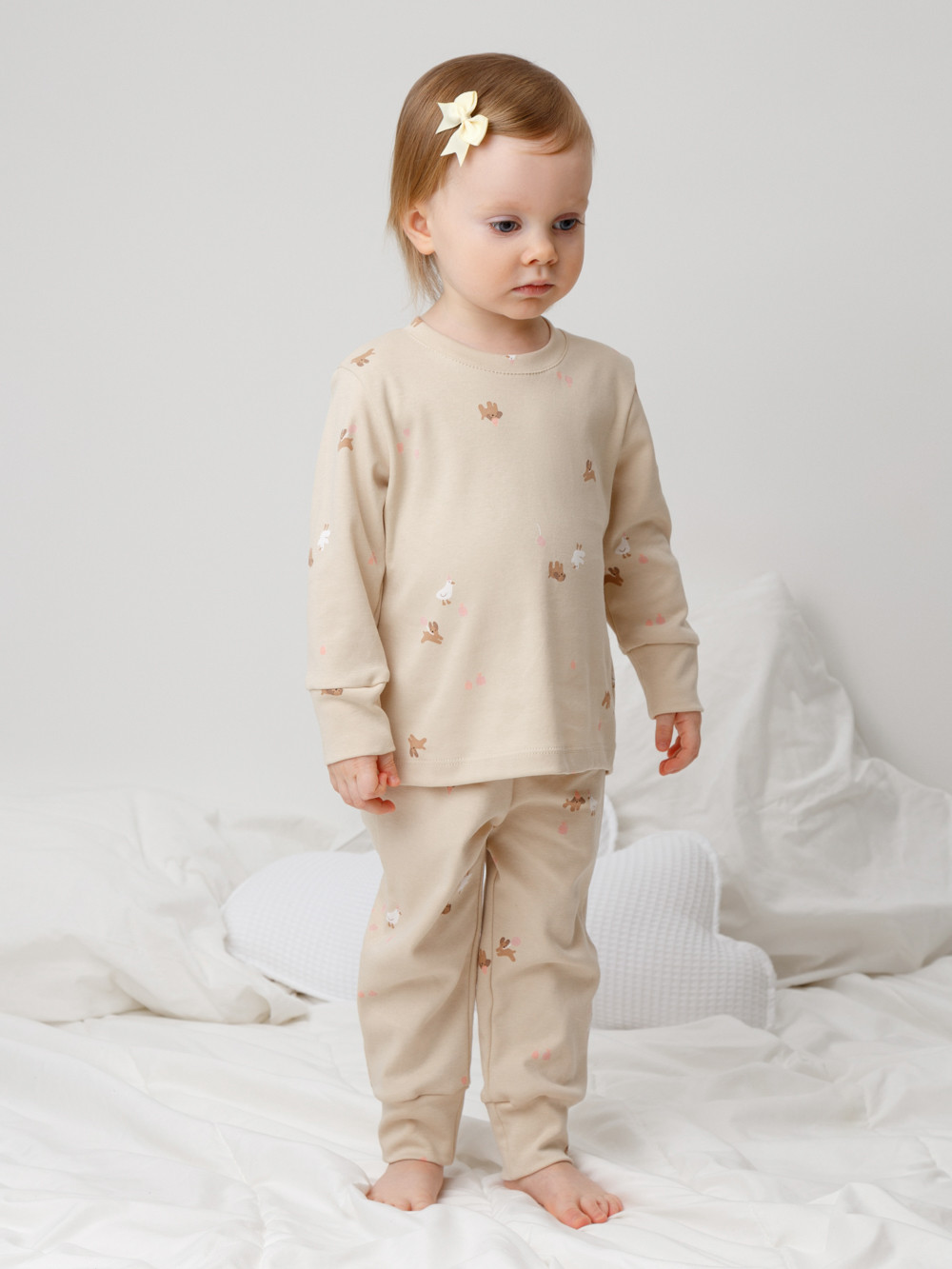 Пижама для девочки, артикул: К 1552, цвет: бежевый