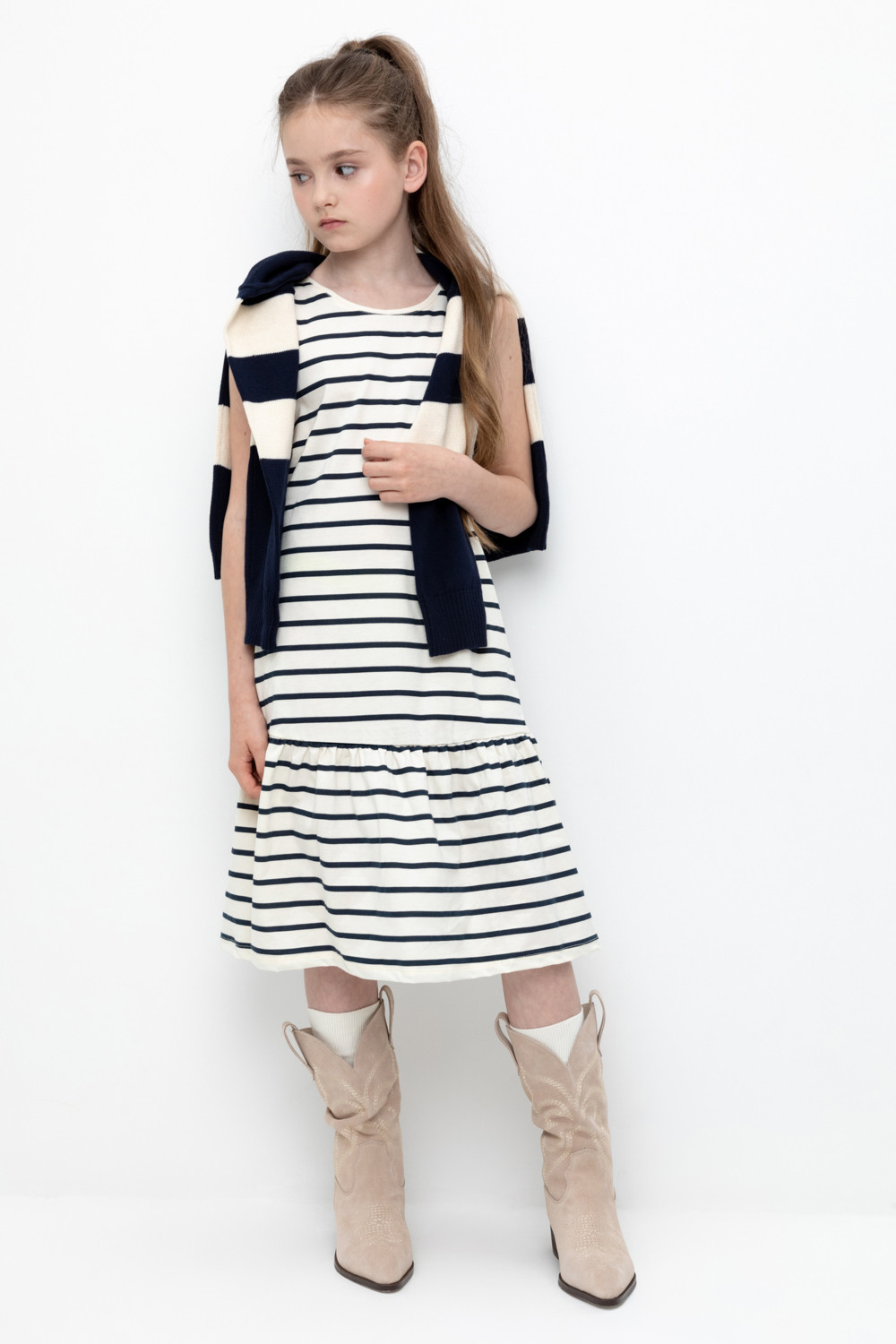 Сарафан для девочки, артикул: КР 5803, цвет: светло-бежевый