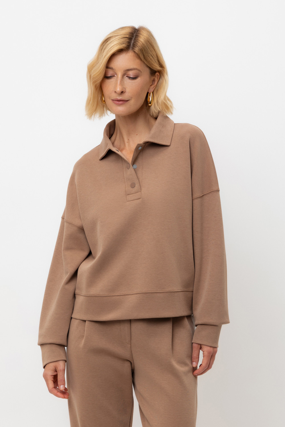 Джемперы женские для мам, артикул: ЕВТ 3282, цвет: коричневый