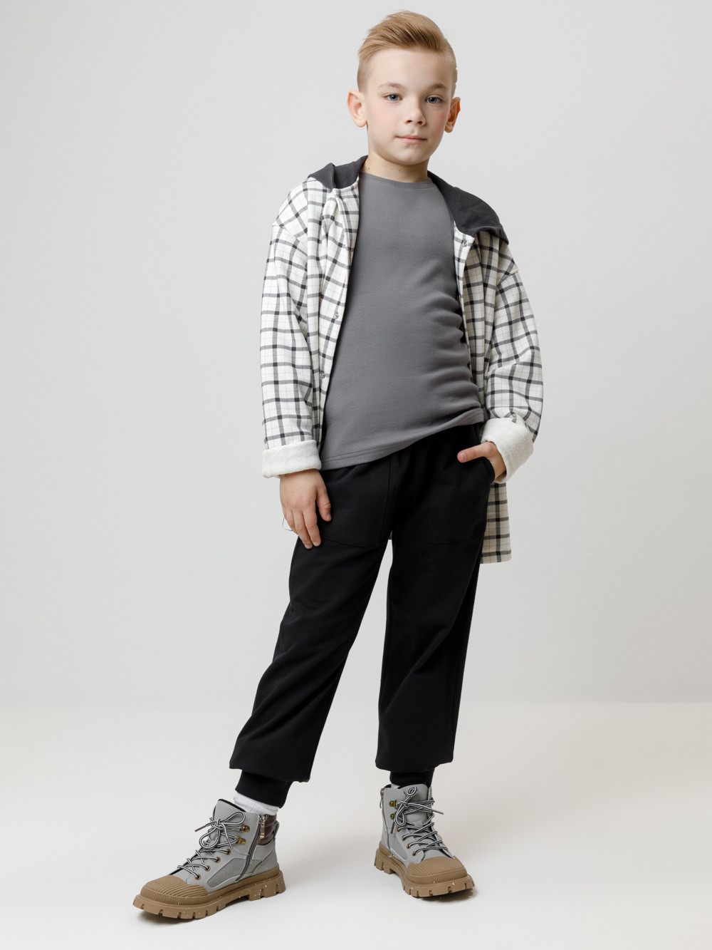 Брюки для мальчика, артикул: КР 400661-1, цвет: черный