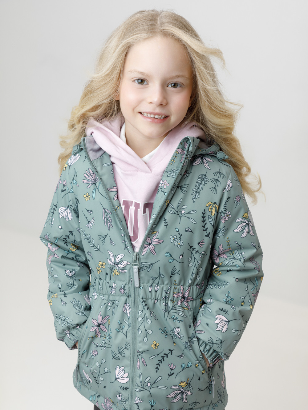 Куртка для девочки, артикул: ВК 32143/н/1 УЗГ, цвет: зеленый