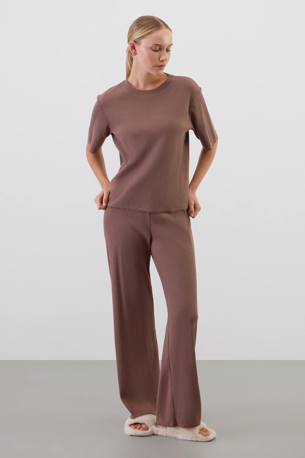 Комплекты для дома для мам, артикул: Е 20197, цвет: коричневый