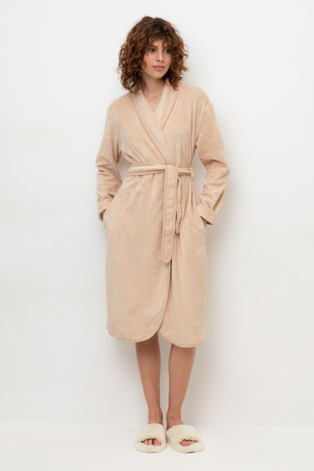 Халаты женские для мам, артикул: Е 50001/24, цвет: светло-бежевый