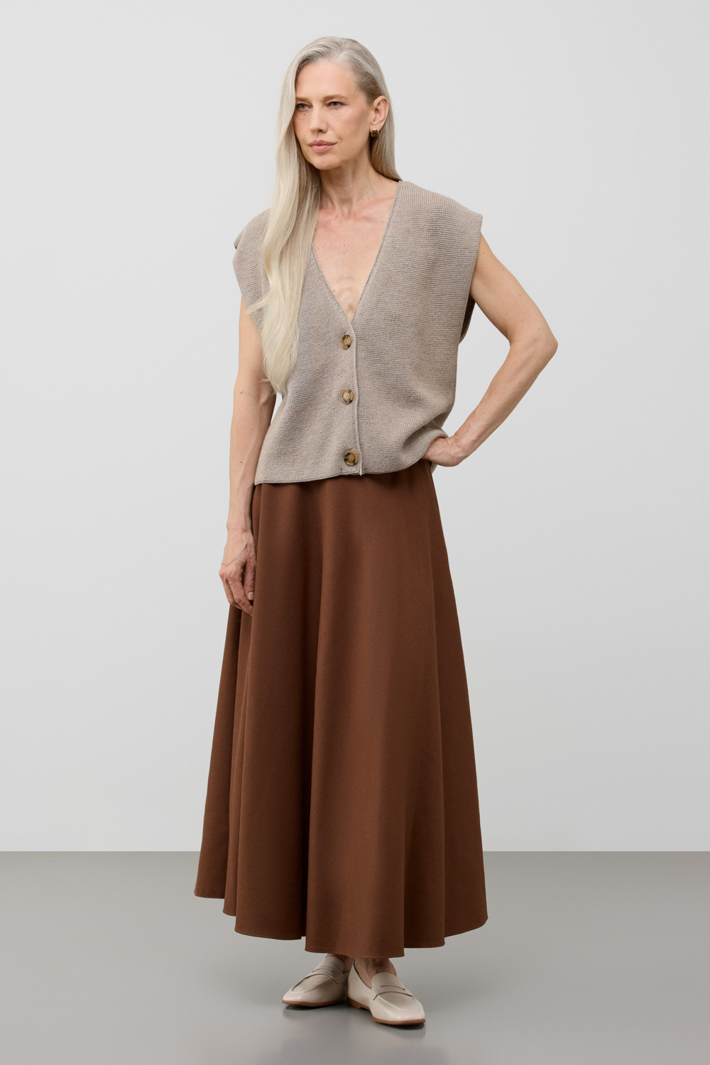 Жилеты женские для мам, артикул: ЕВ 30268/ш, цвет: бежевый