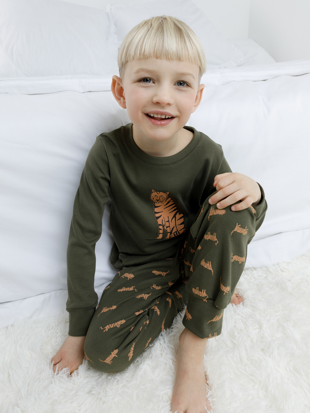 Пижама для мальчика, артикул: К 1541, цвет: хаки