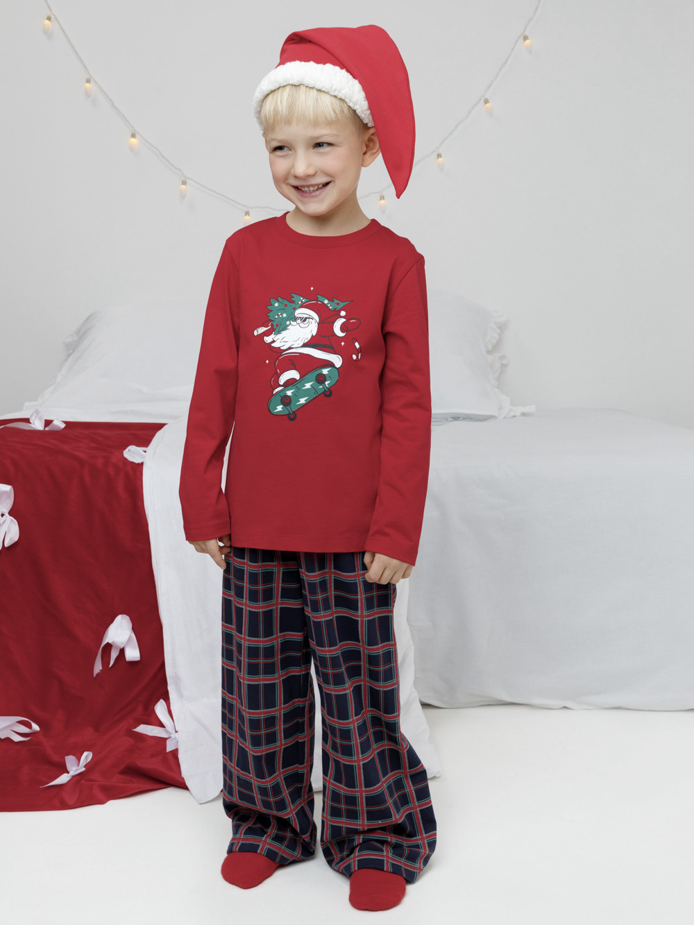 Пижама для мальчика, артикул: К 1600, цвет: красный