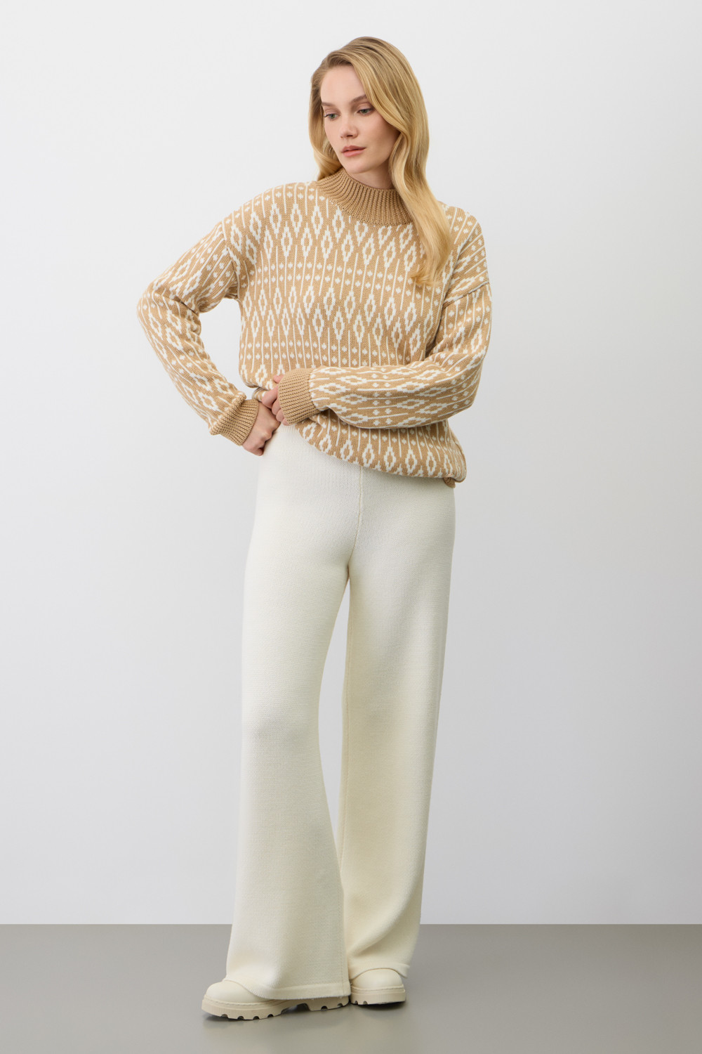 Брюки женские для мам, артикул: ЕВ 452/ш, цвет: бежевый