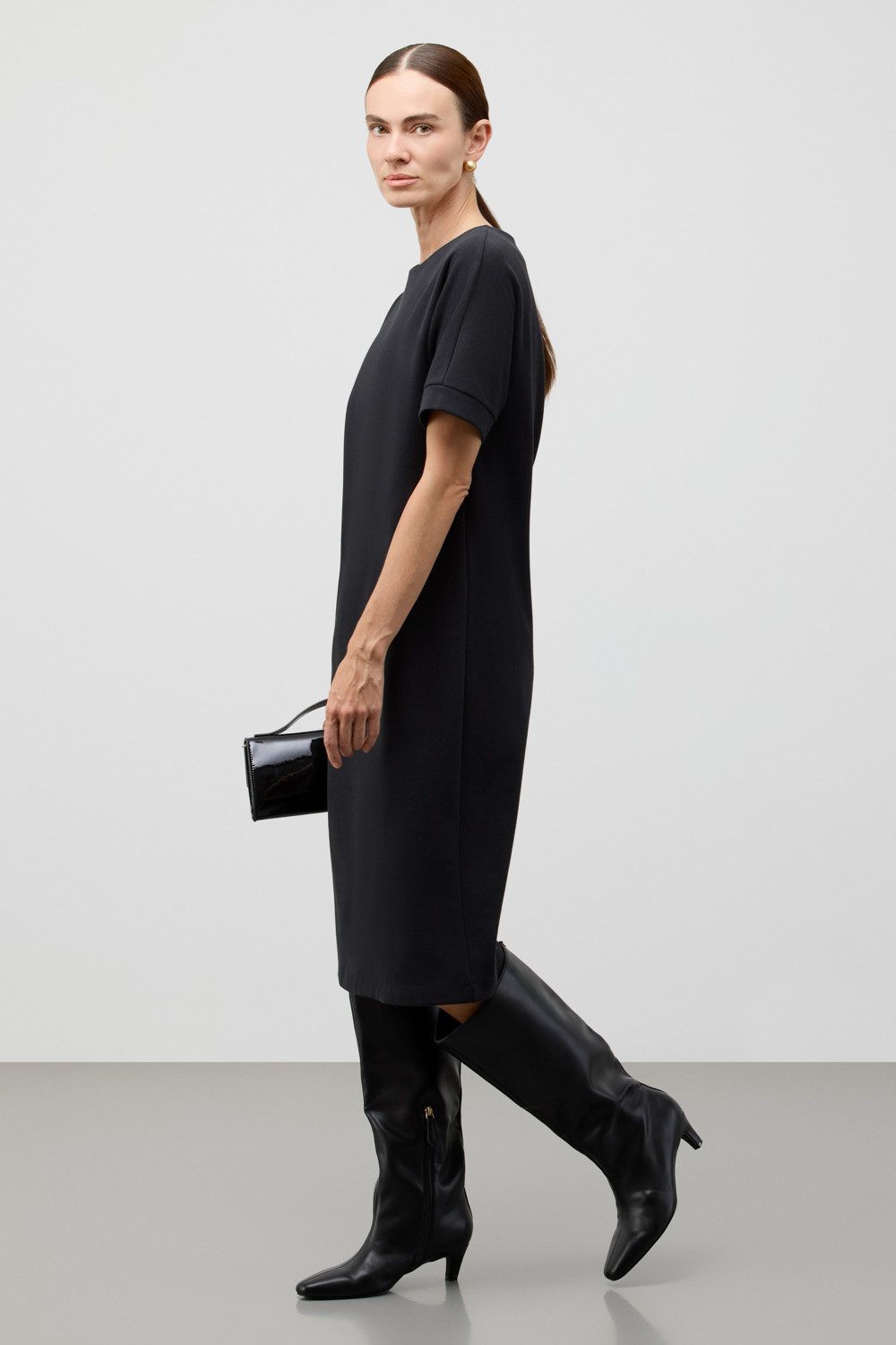 Платья женские для мам, артикул: ЕВТ 5091, цвет: черный