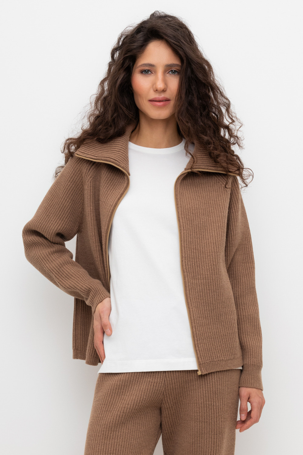 Жакеты, куртки женские для мам, артикул: ЕВ 30185/ш, цвет: коричневый