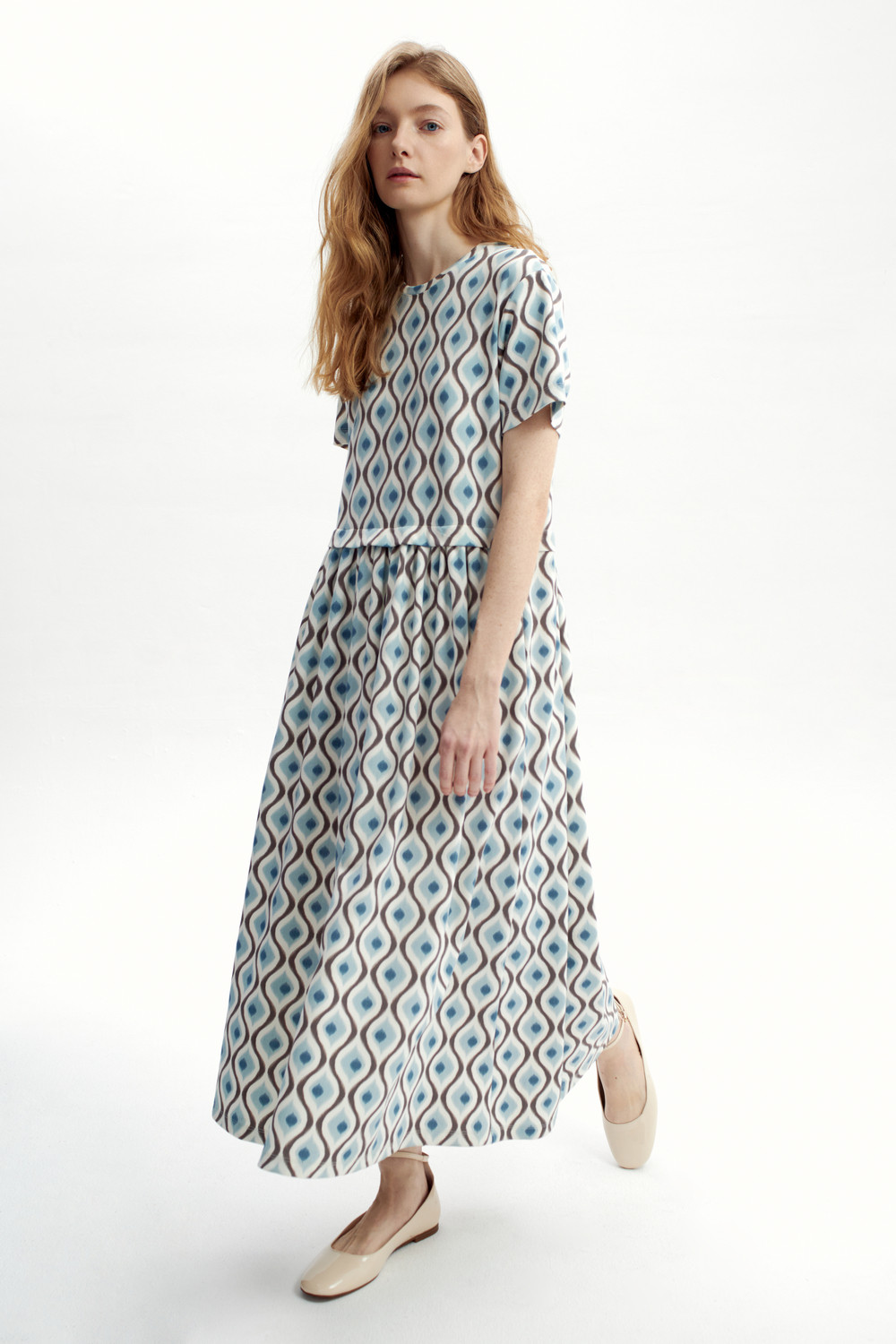 Платья женские для мам, артикул: ЕВТ 5070, цвет: бежевый