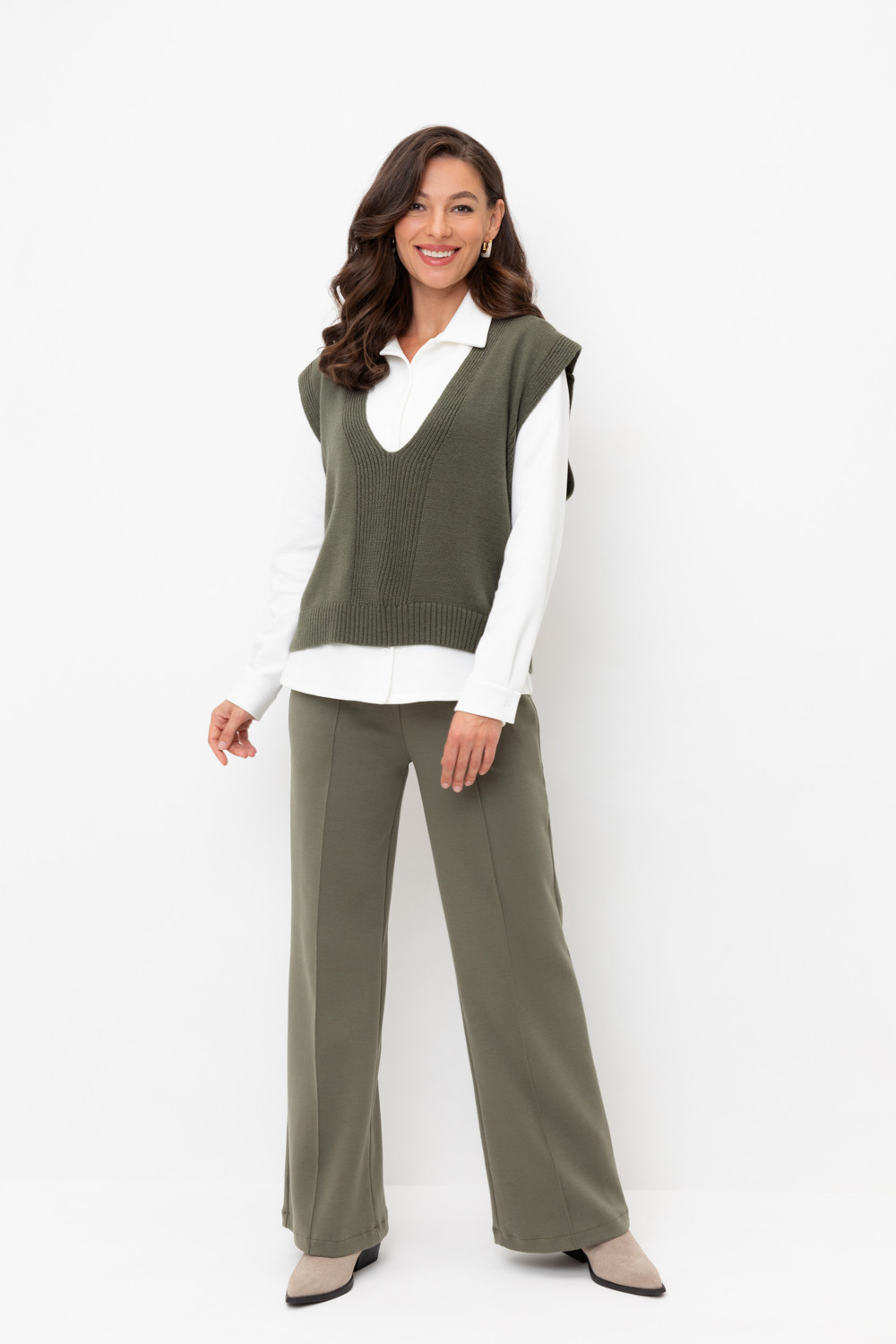 Брюки женские для мам, артикул: ЕВТ 4123, цвет: зеленый