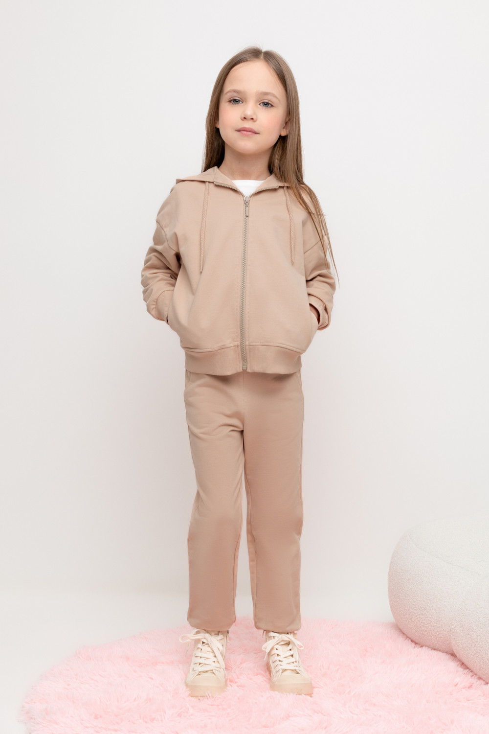 Брюки для девочки, артикул: КР 400669, цвет: бежевый