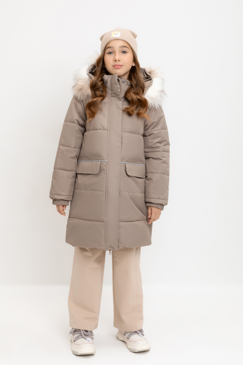 Пальто для девочки, артикул: ВК 38094/5 УЗГ, цвет: коричневый