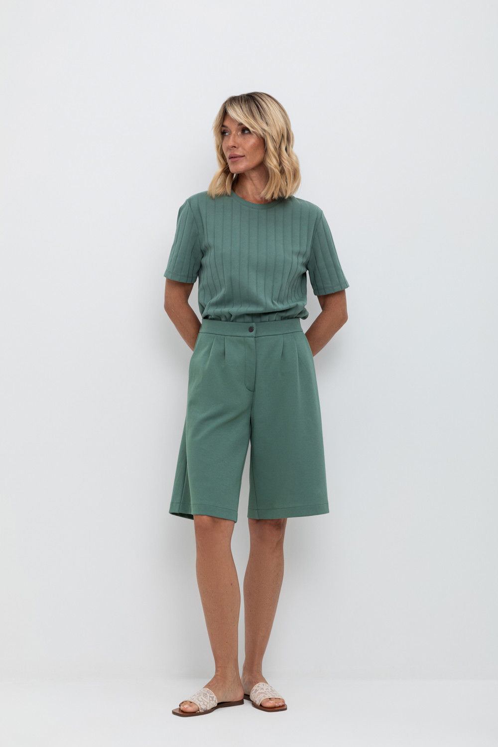 Шорты женские для мам, артикул: ЕВТ 4091, цвет: зеленый