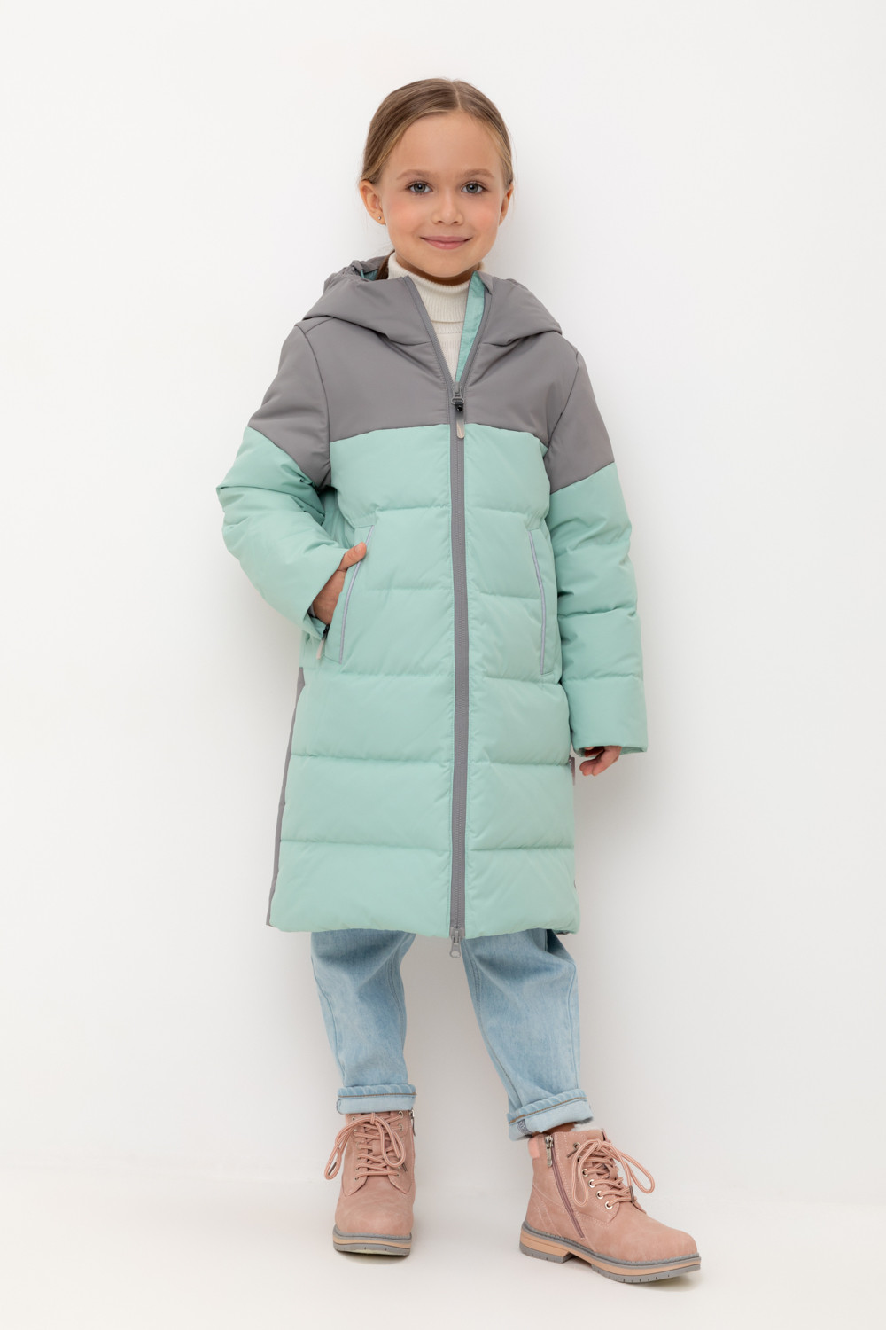 Пальто для девочки, артикул: ВК 34061/2 УЗГ, цвет: зеленый