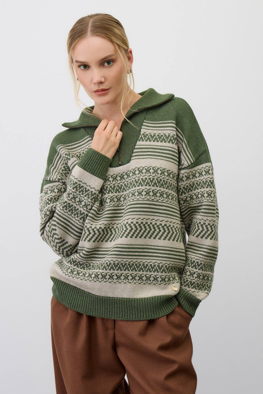 Джемперы женские для мам, артикул: ЕВ 30281/ш, цвет: зеленый