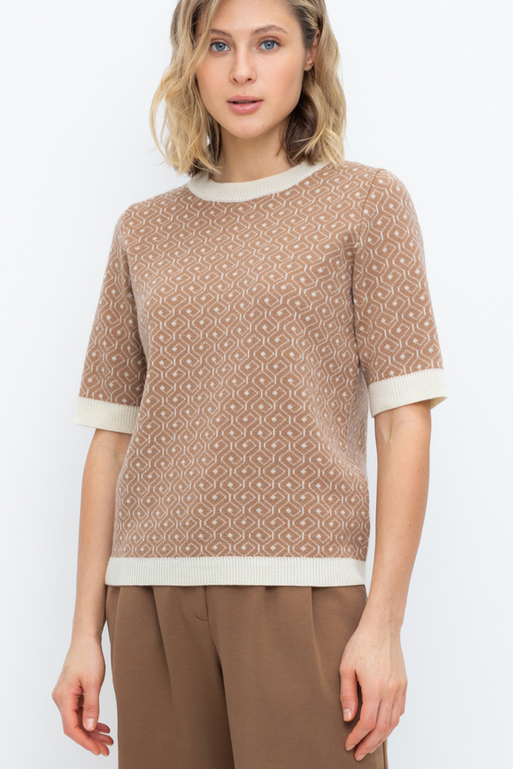 Джемперы женские для мам, артикул: ЕВ 30174/ш, цвет: бежевый