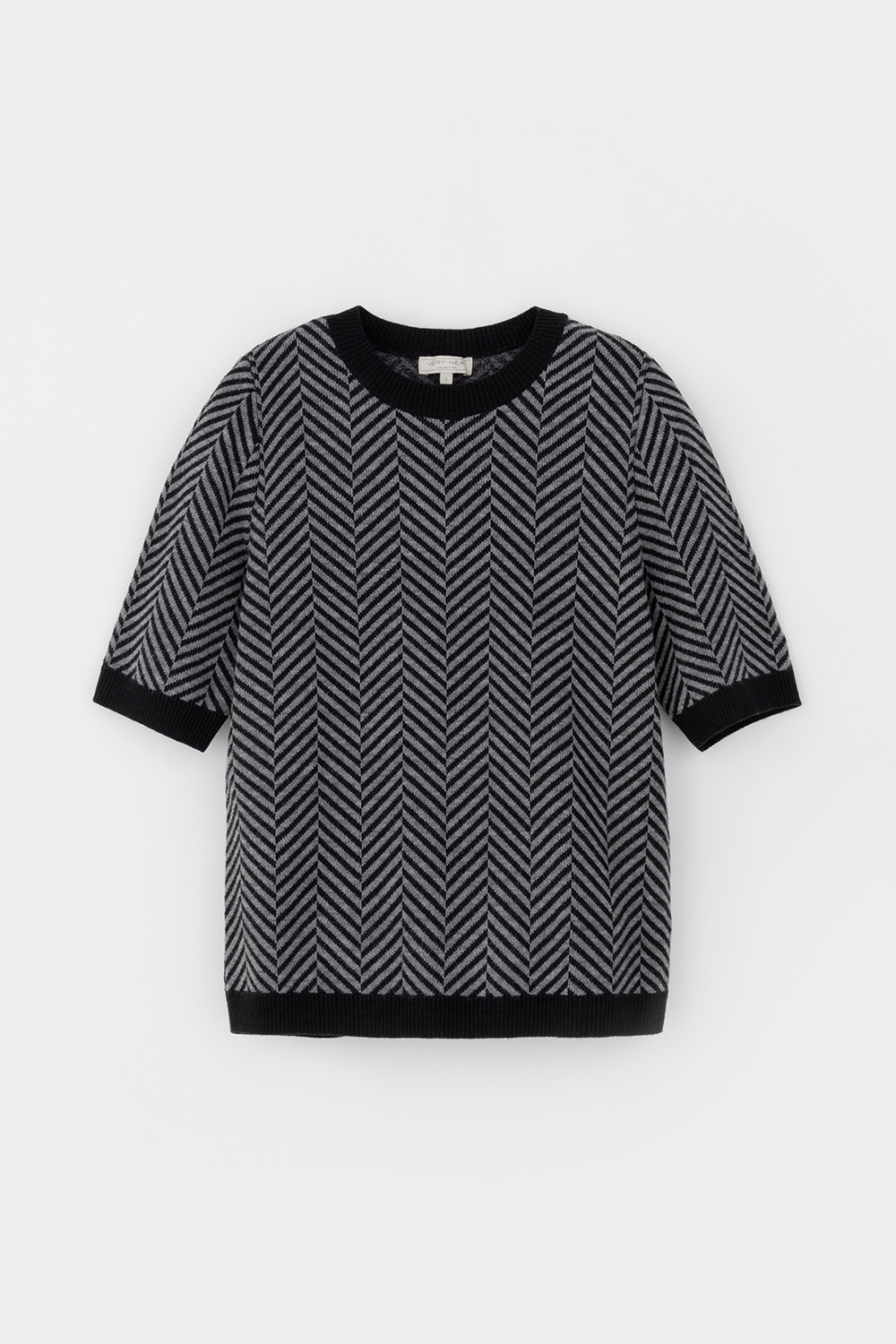 Джемперы женские для мам, артикул: ЕВ 30104/24ш, цвет: черный, фото 2