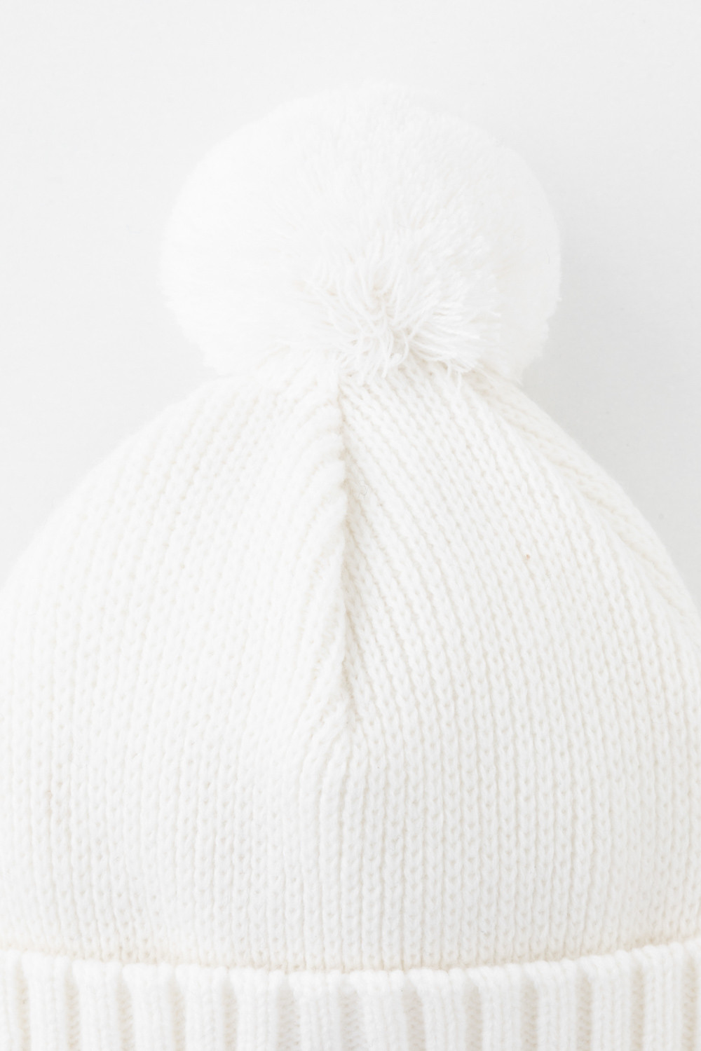 Шапка для девочки, артикул: КВ 20401/ш, цвет: белый, фото 2
