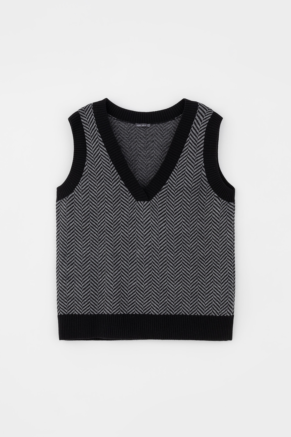 Жилеты женские для мам, артикул: ЕВ 30116/24ш, цвет: черный, фото 2