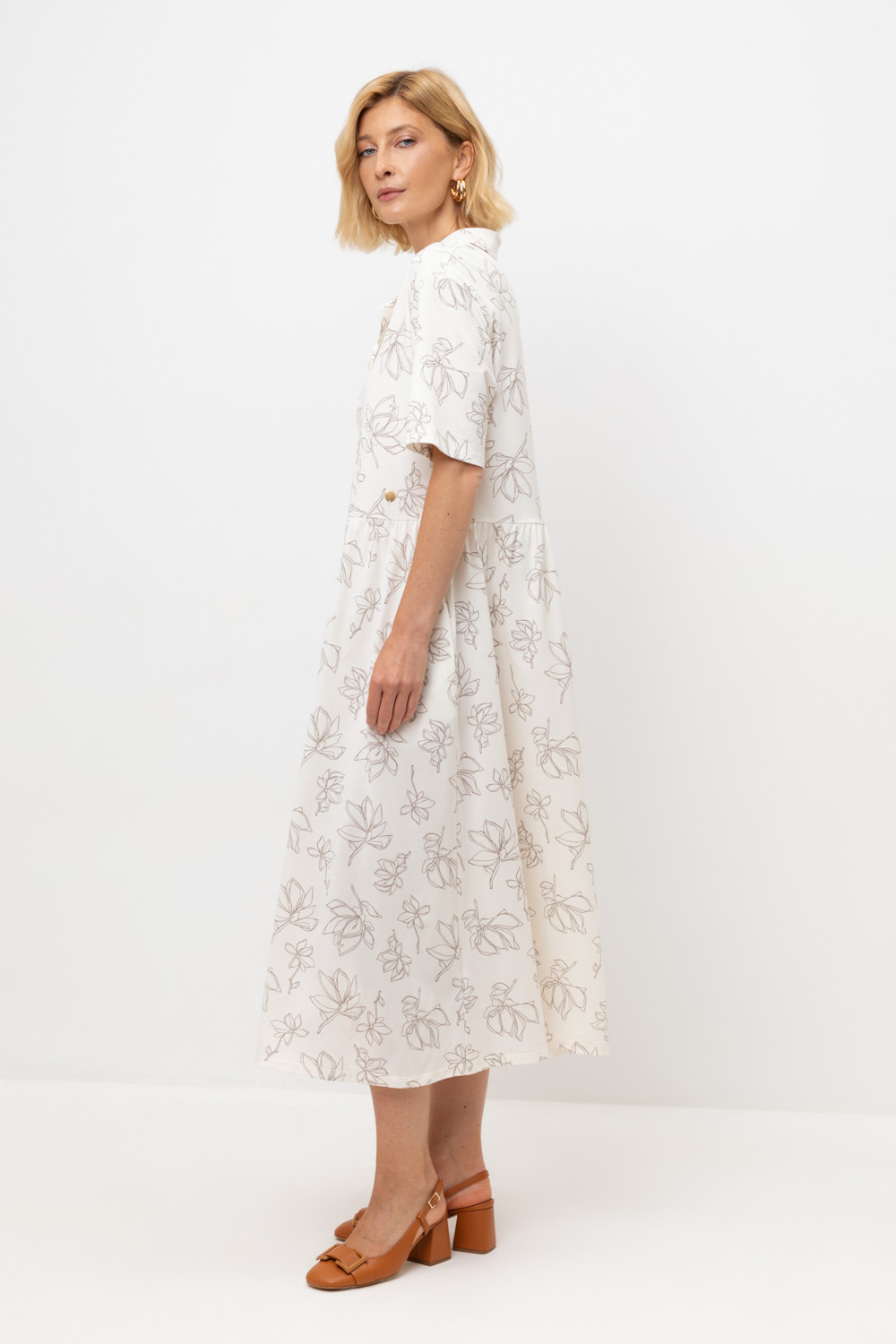 Платья женские для мам, артикул: ЕВТ 5071, цвет: бежевый, фото 3