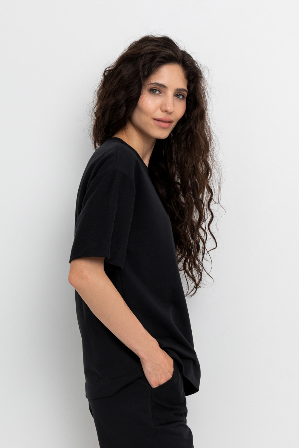 Футболки женские для мам, артикул: ЕВТ 3203, цвет: черный, фото 3