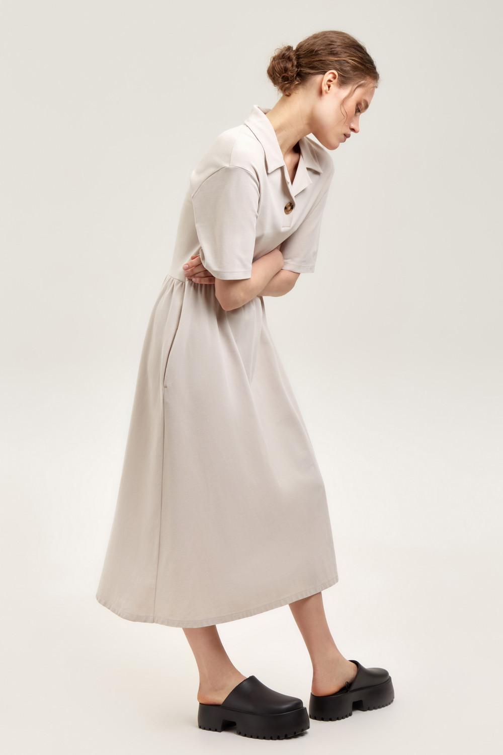 Платья женские для мам, артикул: ЕВТ 5065, цвет: бежевый, фото 3