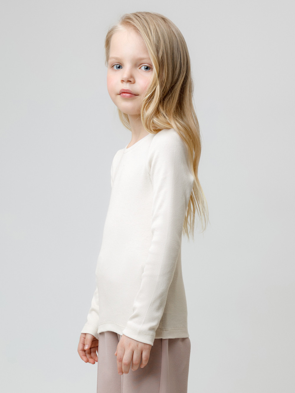 Лонгсливы для девочки, артикул: КР 301911, цвет: бежевый, фото 3