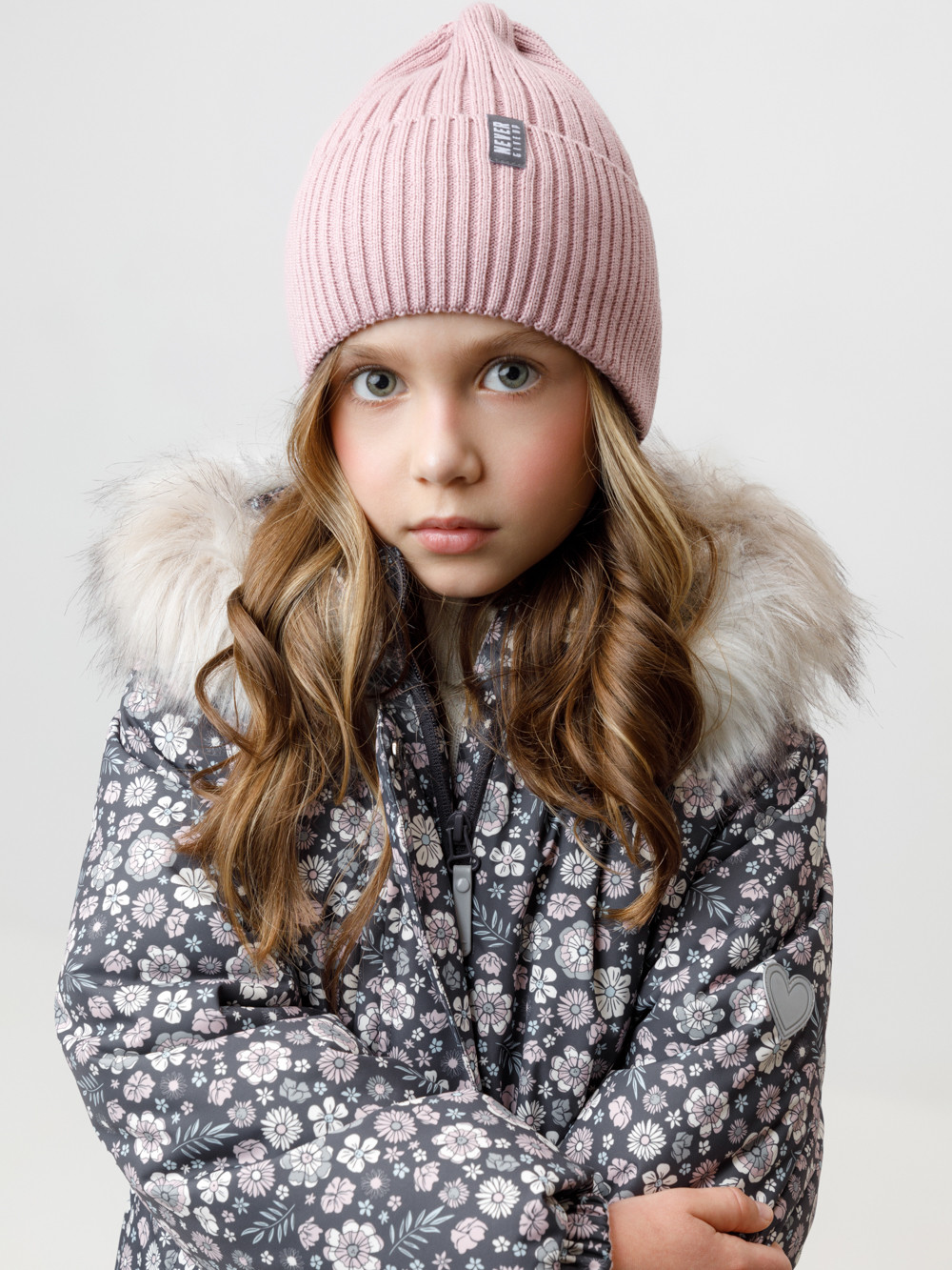 Куртка для девочки, артикул: ВК 38122/н/3 УЗГ, цвет: темно-серый, фото 3