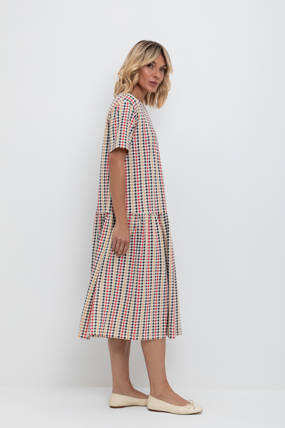 Платья женские для мам, артикул: ЕВТ 5041, цвет: светло-бежевый, фото 3