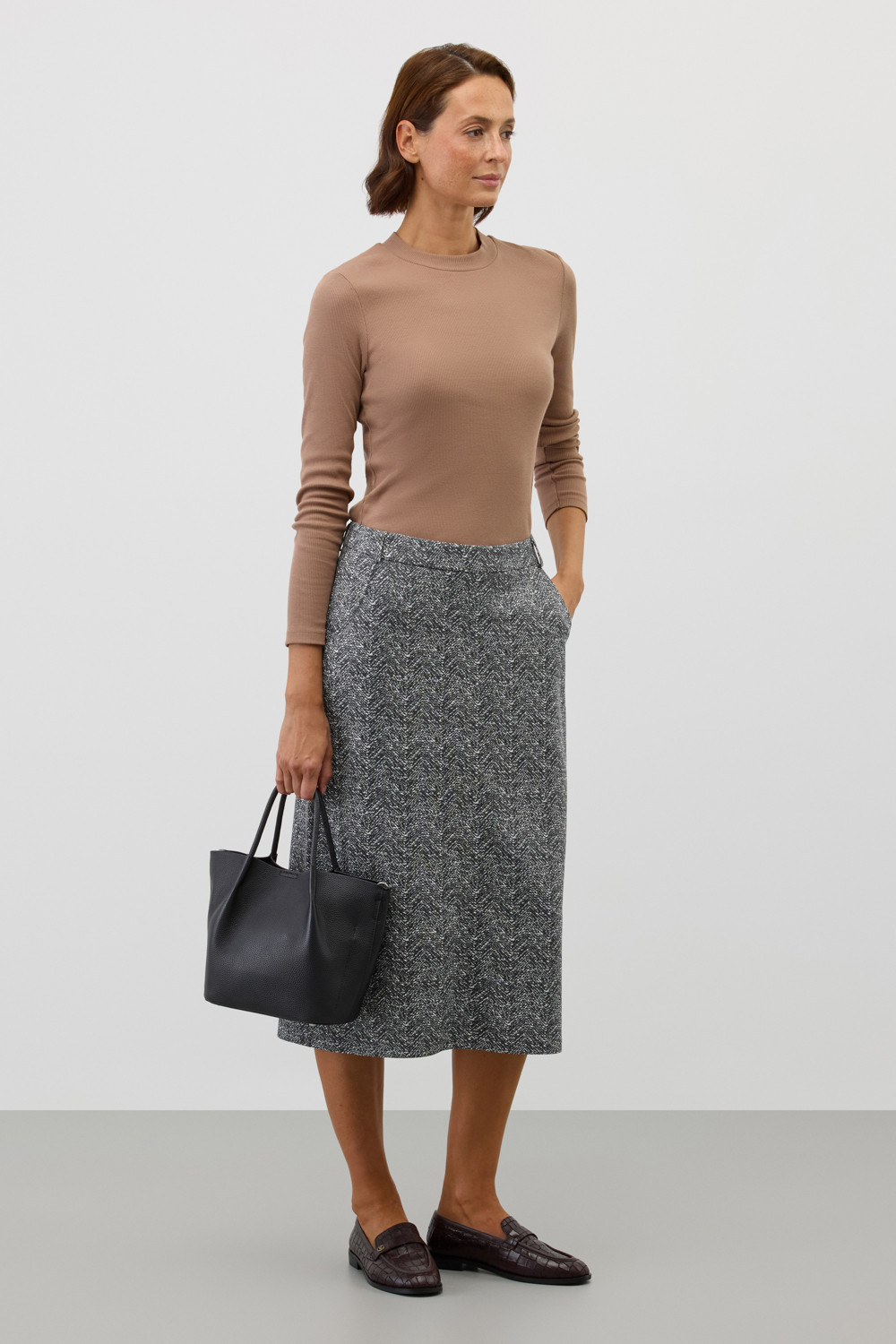 Джемперы женские для мам, артикул: ЕВТ 3330, цвет: коричневый, фото 3