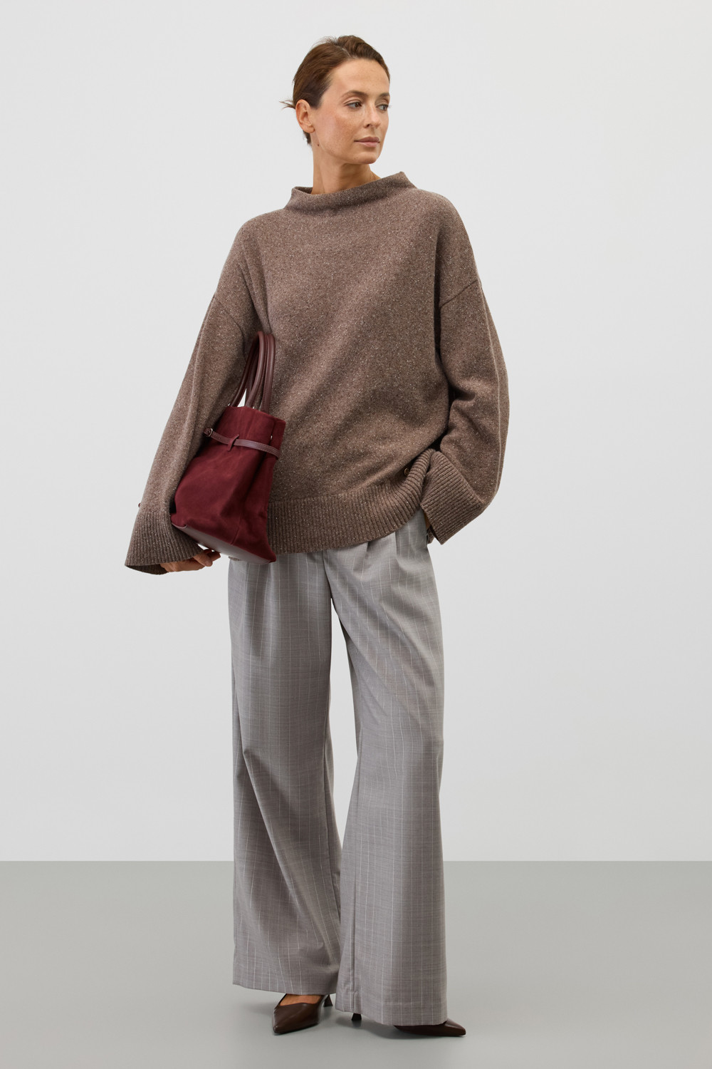 Джемперы женские для мам, артикул: ЕВ 30245/ш, цвет: коричневый, фото 3