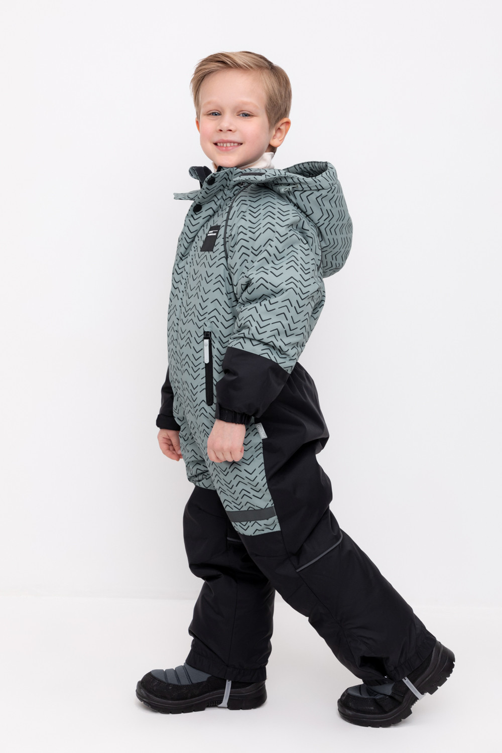 Комбинезоны утепленные для мальчика, артикул: ВК 60100/н/6 ГР, цвет: зеленый, фото 3