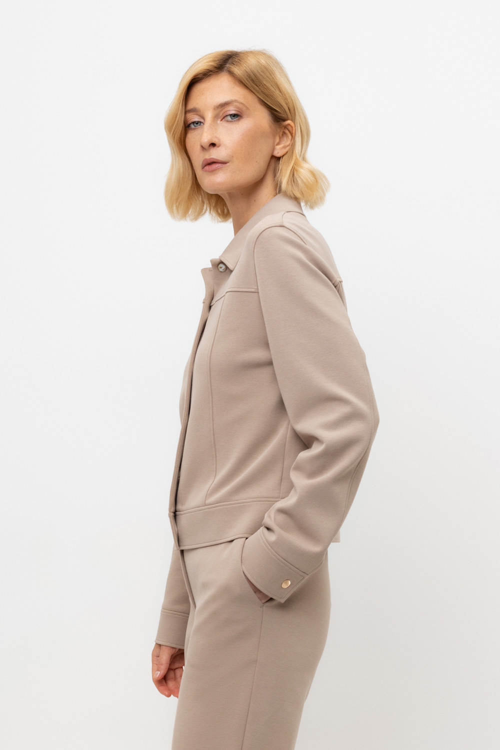 Жакеты, куртки женские для мам, артикул: ЕВТ 3298, цвет: бежевый, фото 3