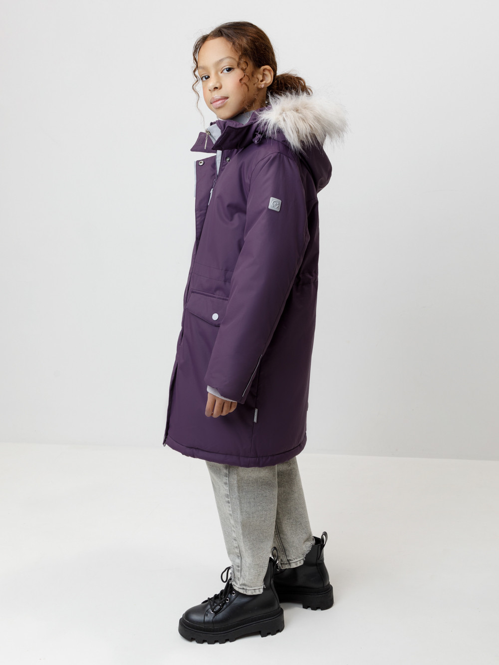 Пальто для девочки, артикул: ВК 38107/5 ГР, цвет: фиолетовый, фото 2