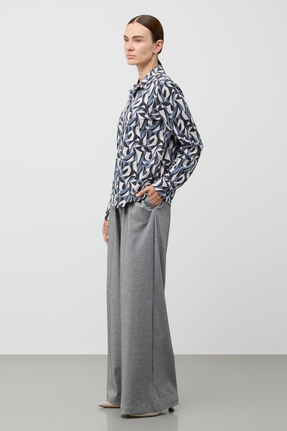 Блузы, рубашки женские для мам, артикул: ЕВТ 3245, цвет: светло-серый5, фото 3