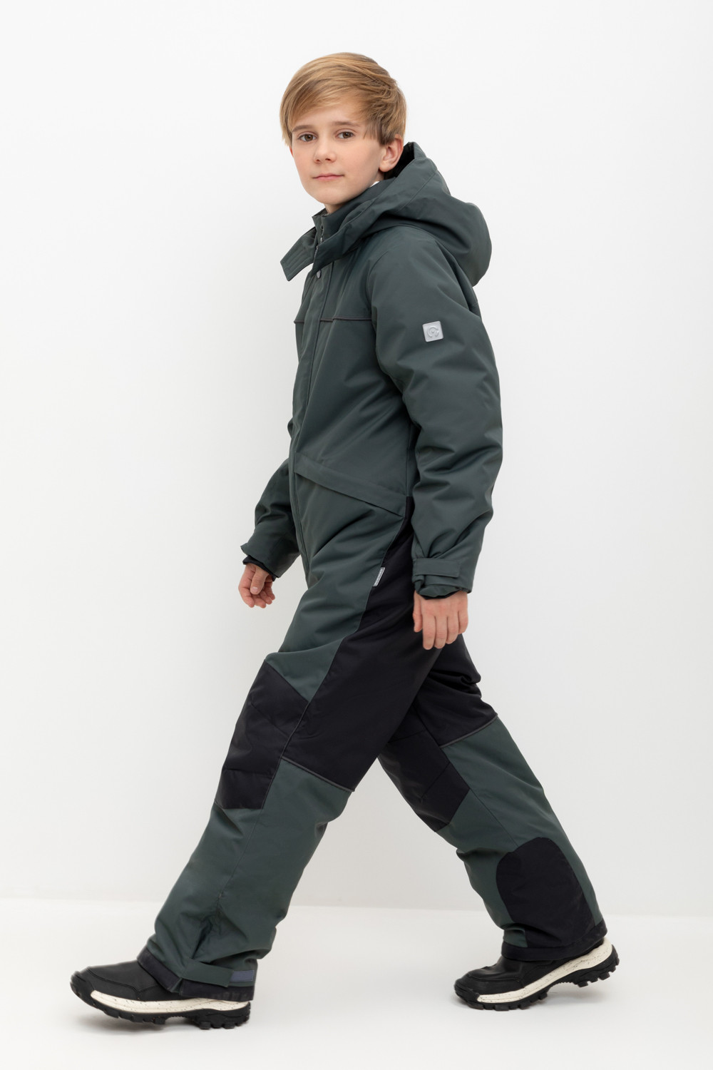Комбинезоны утепленные для мальчика, артикул: ВК 60101/6 ГР (122-158), цвет: зеленый, фото 3