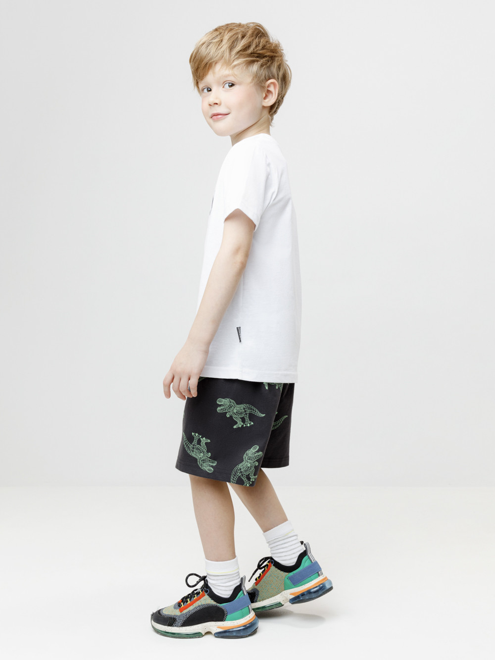 Шорты для мальчика, артикул: КР 400923, цвет: темно-серый, фото 3