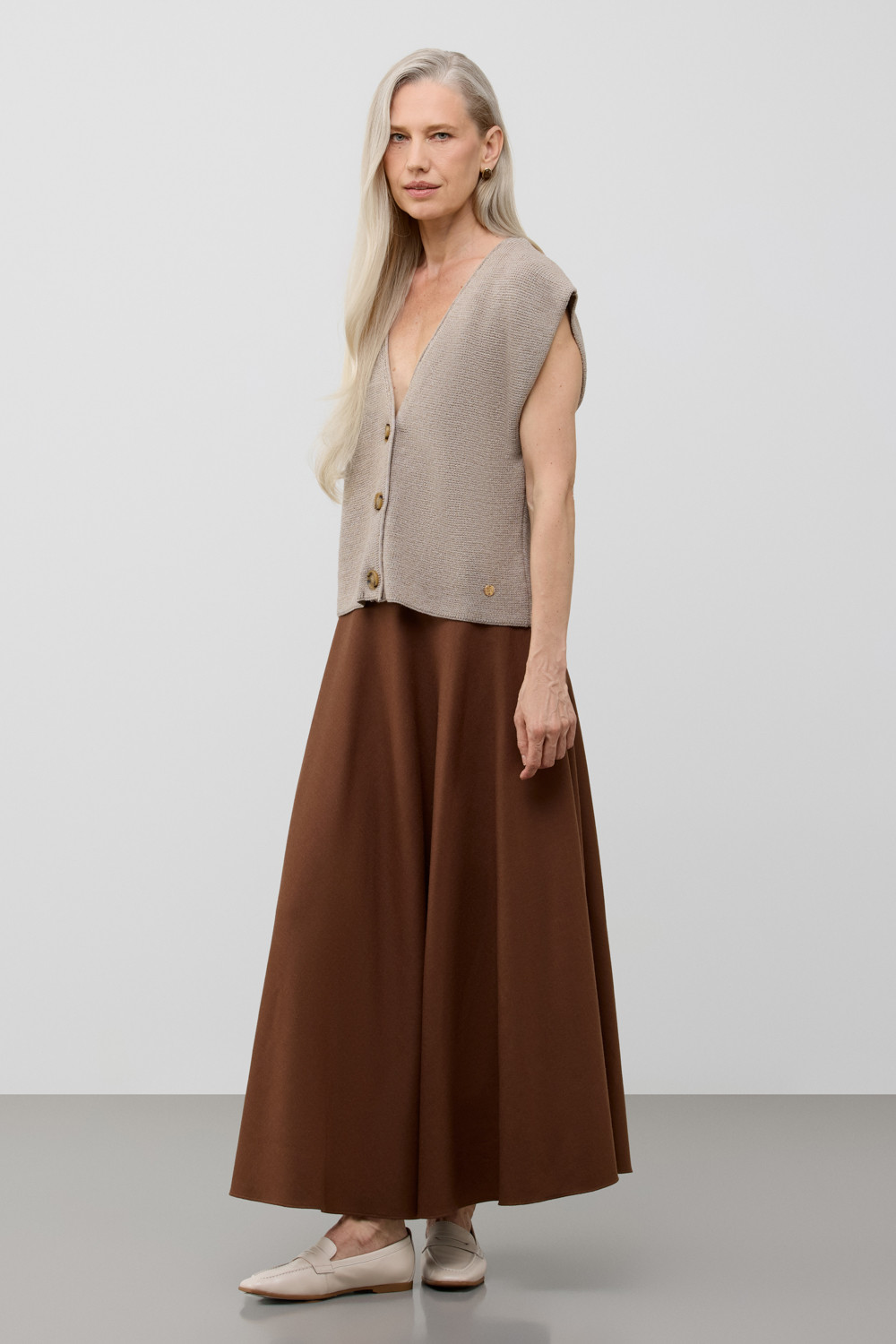 Жилеты женские для мам, артикул: ЕВ 30268/ш, цвет: бежевый, фото 3