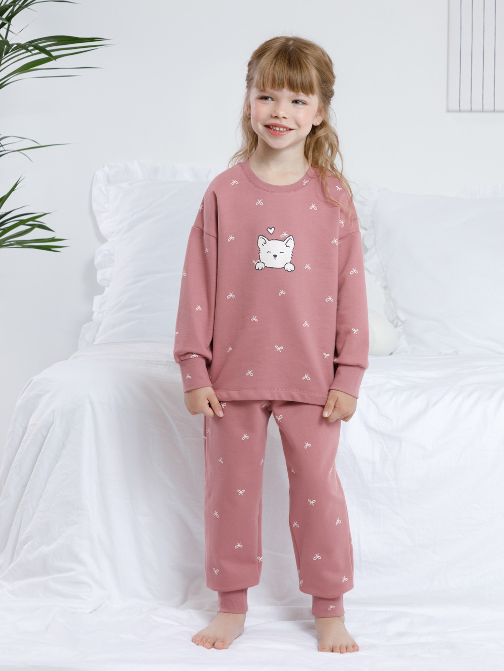 Пижама для девочки, артикул: К 1581, цвет: бордовый, фото 3