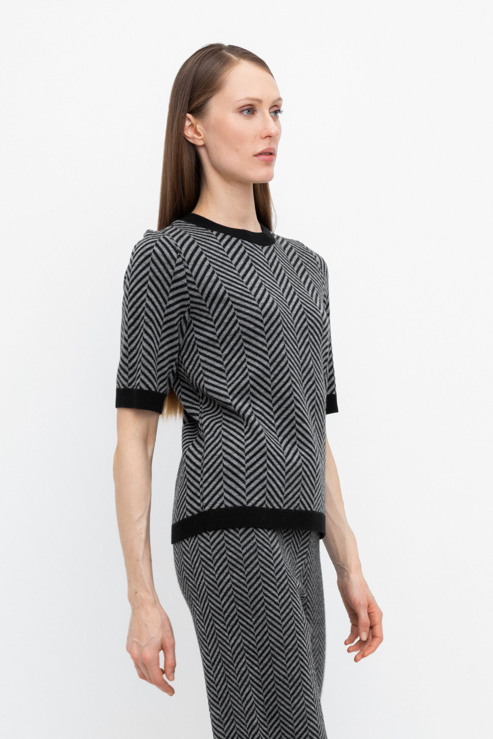 Джемперы женские для мам, артикул: ЕВ 30104/24ш, цвет: черный, фото 3