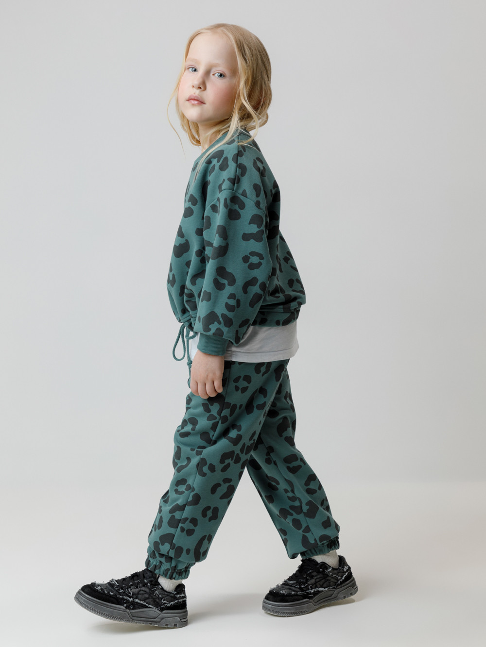 Брюки для девочки, артикул: КР 400887, цвет: зеленый, фото 3