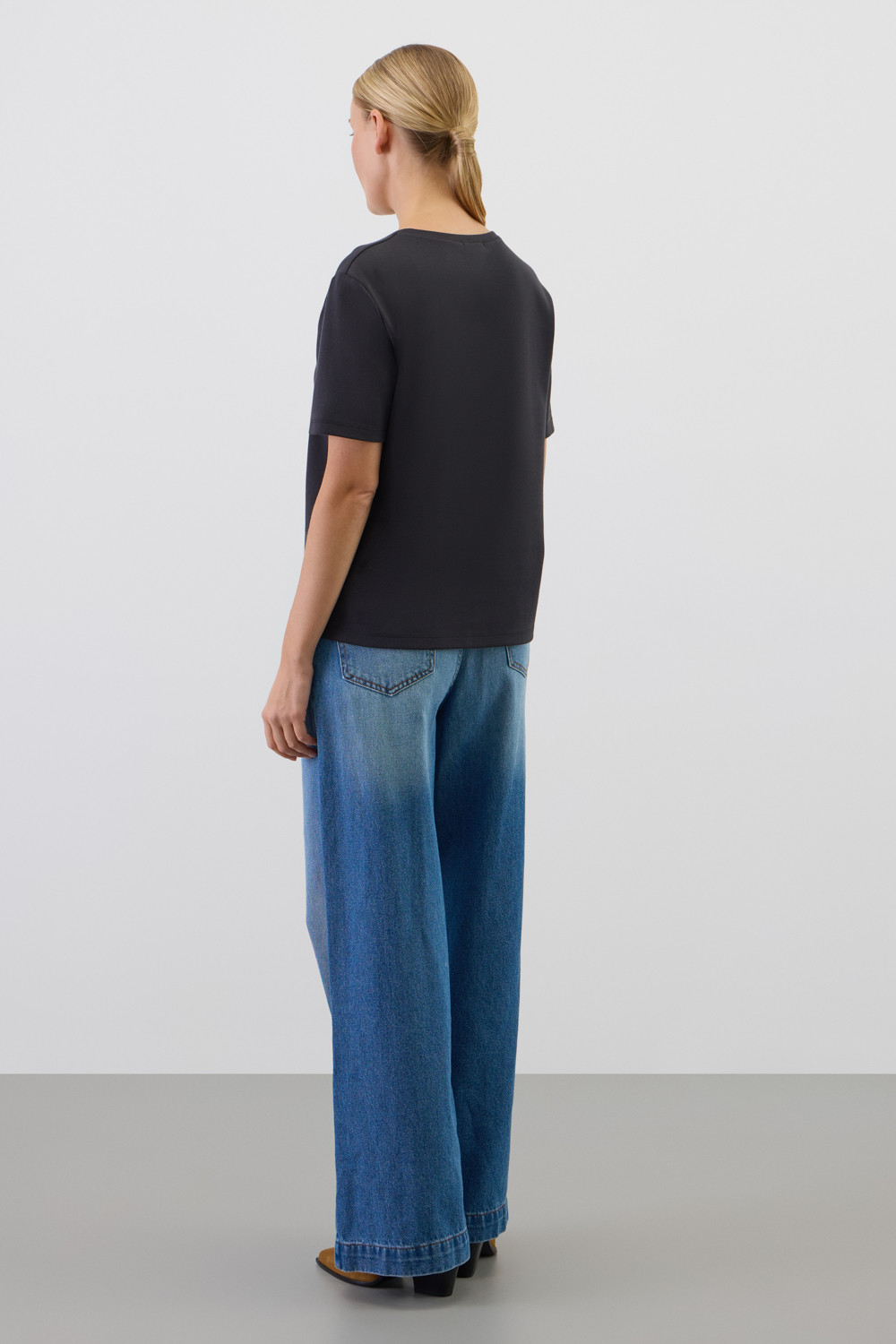 Футболки женские для мам, артикул: ЕВТ 3283, цвет: черный, фото 3