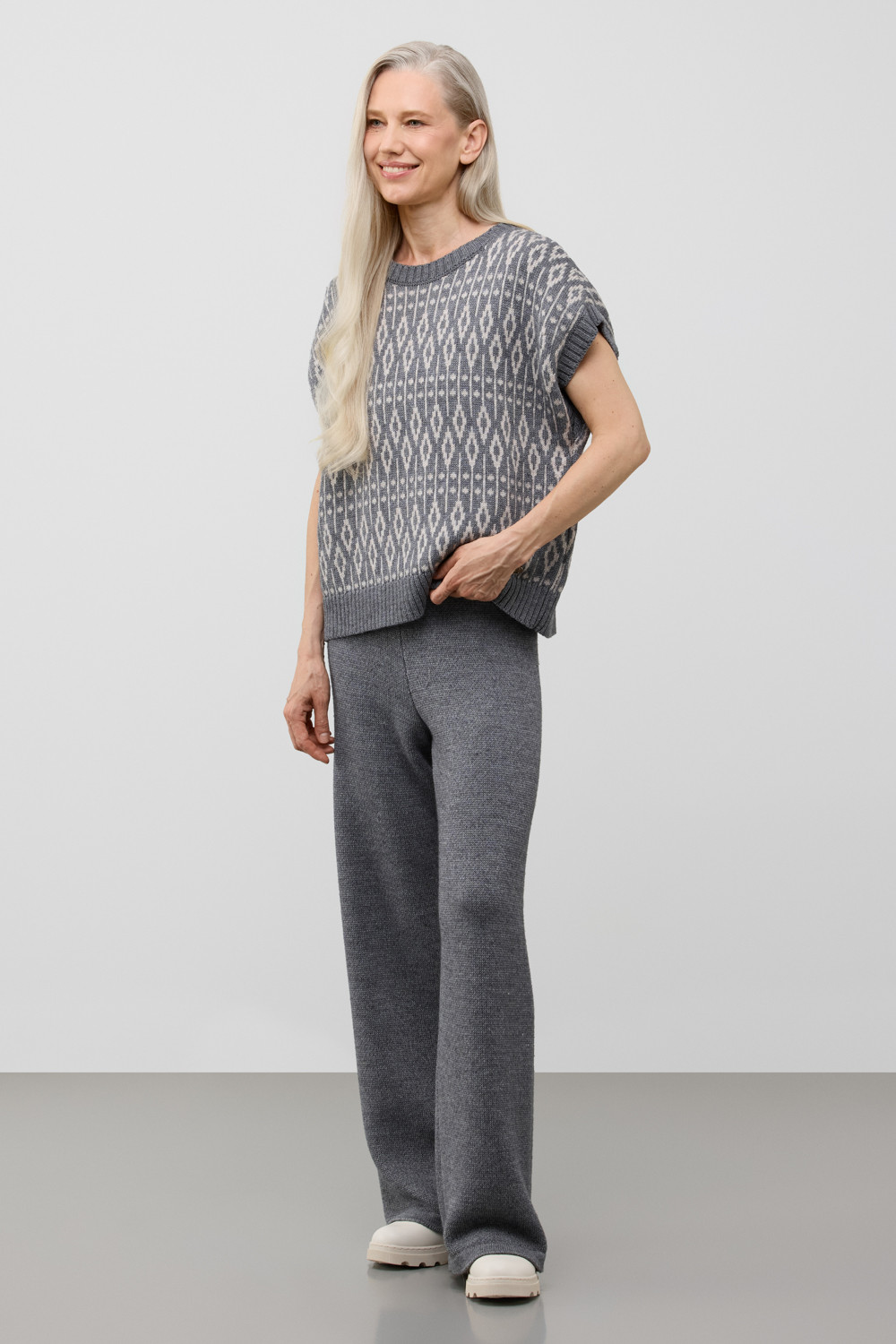 Брюки женские для мам, артикул: ЕВ 452/ш, цвет: темно-серый, фото 3