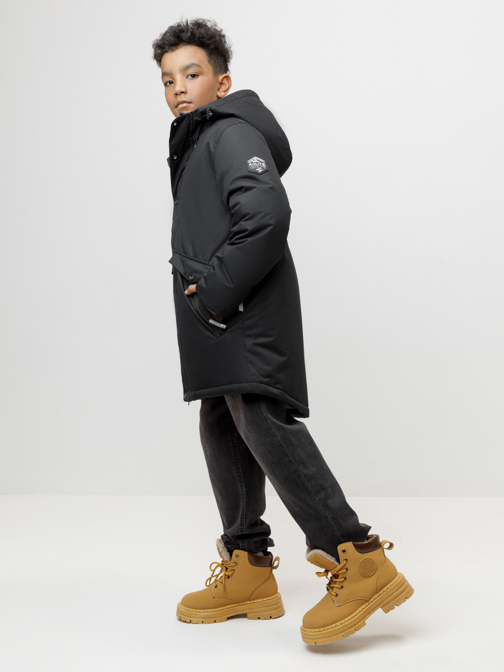 Пальто, плащи для мальчика, артикул: ВК 36097/4 ГР, цвет: темно-серый, фото 2